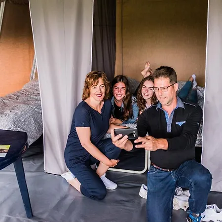 Europe Tents Domaine Des Messires 豪华帐篷